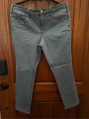 Anthropologie Pilcro Serif Slim Stretch Jeans - Classic Fit